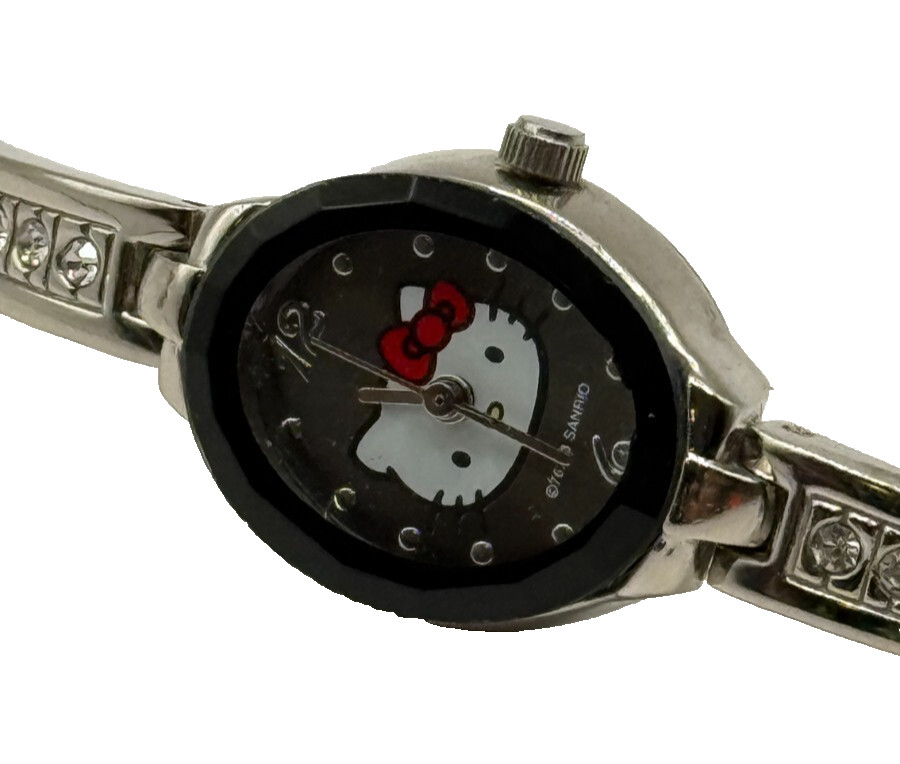 Hello Kitty Sanrio Women’s Watch Silver Tone Ladies Dress WristWatch New Battery