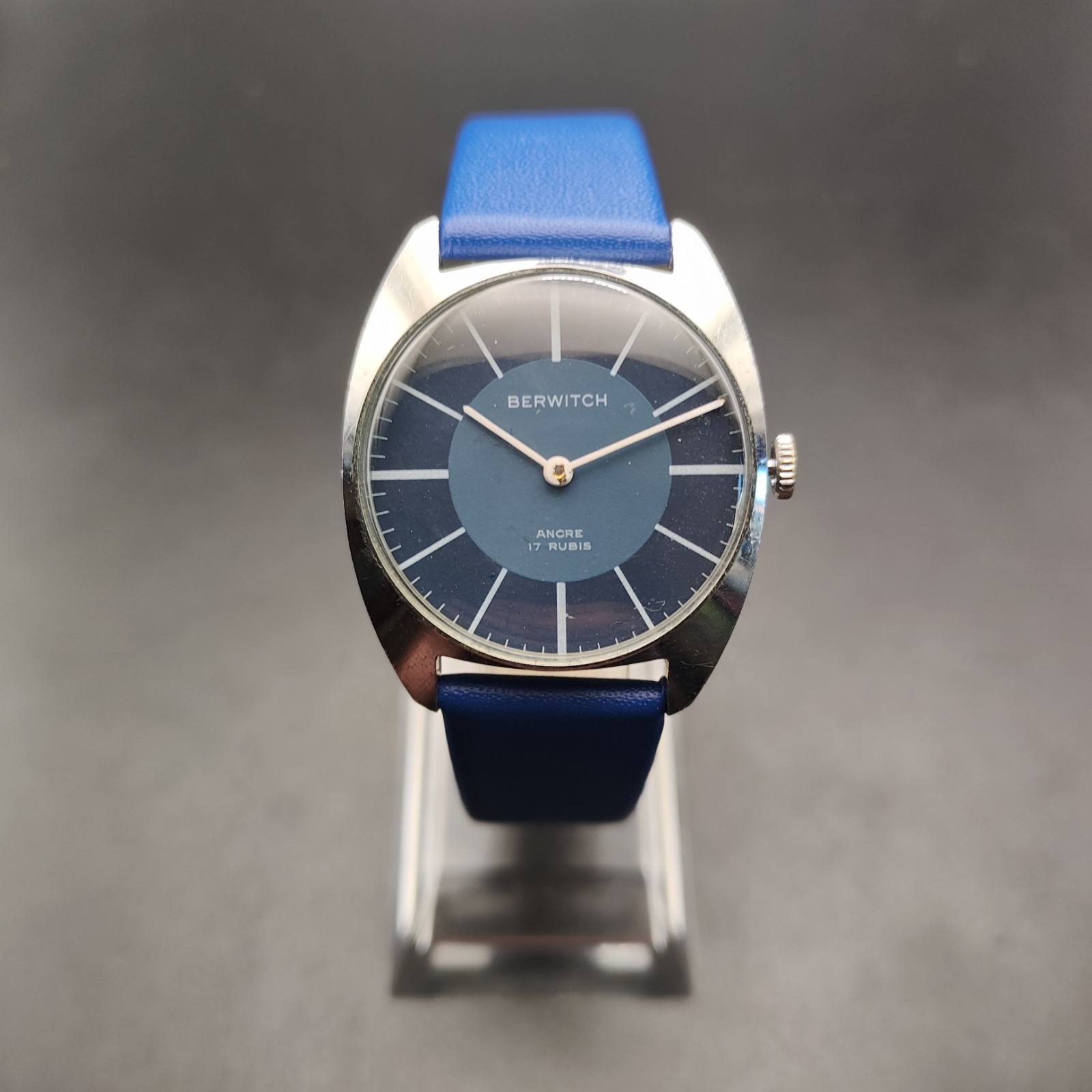 Berwitch Vintage Watch – Blue Dial – Durantea 233 – New Strap