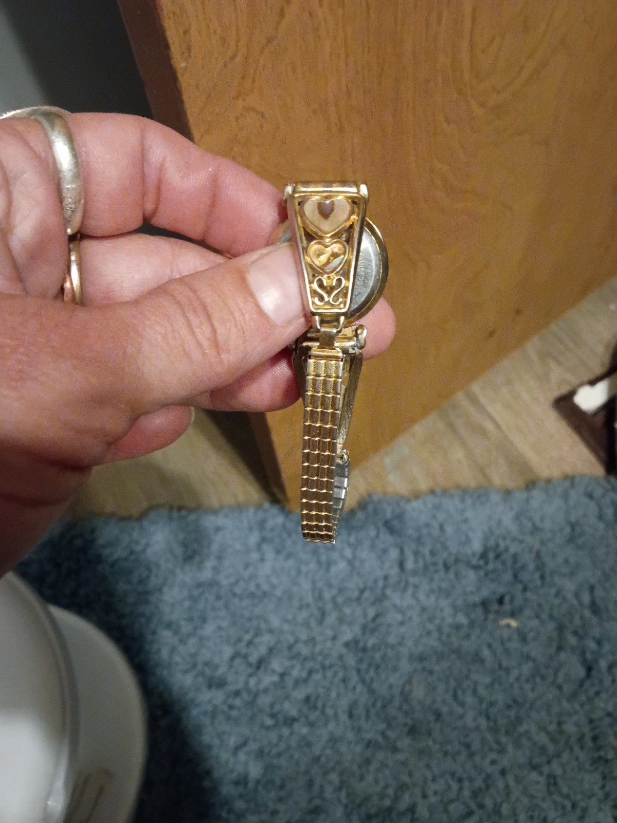 Wrangler Vintage Ladies Mother Of Pearl Hearts Watch Gold Plated Expansion Strap
