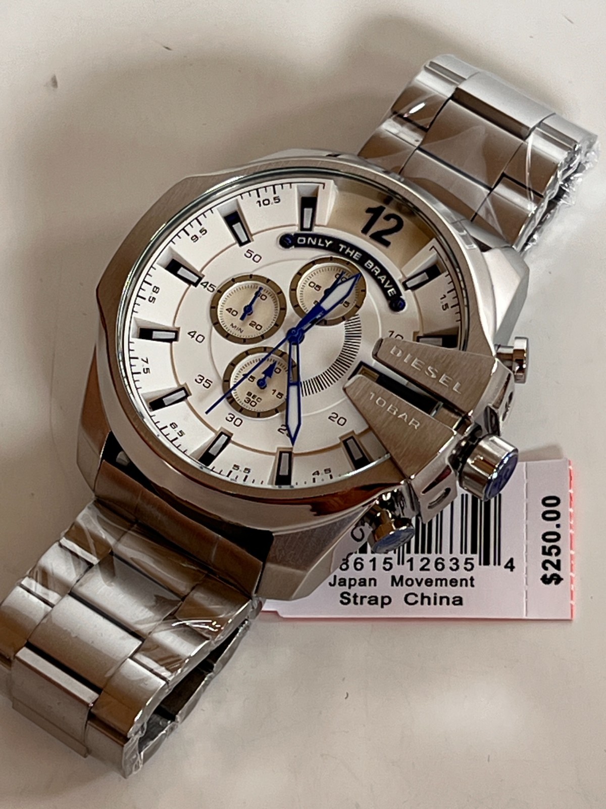 Diesel Men’s DZ4477 Mega Chief Stainless Steel Chronograph Watch BNWT G/Box $250