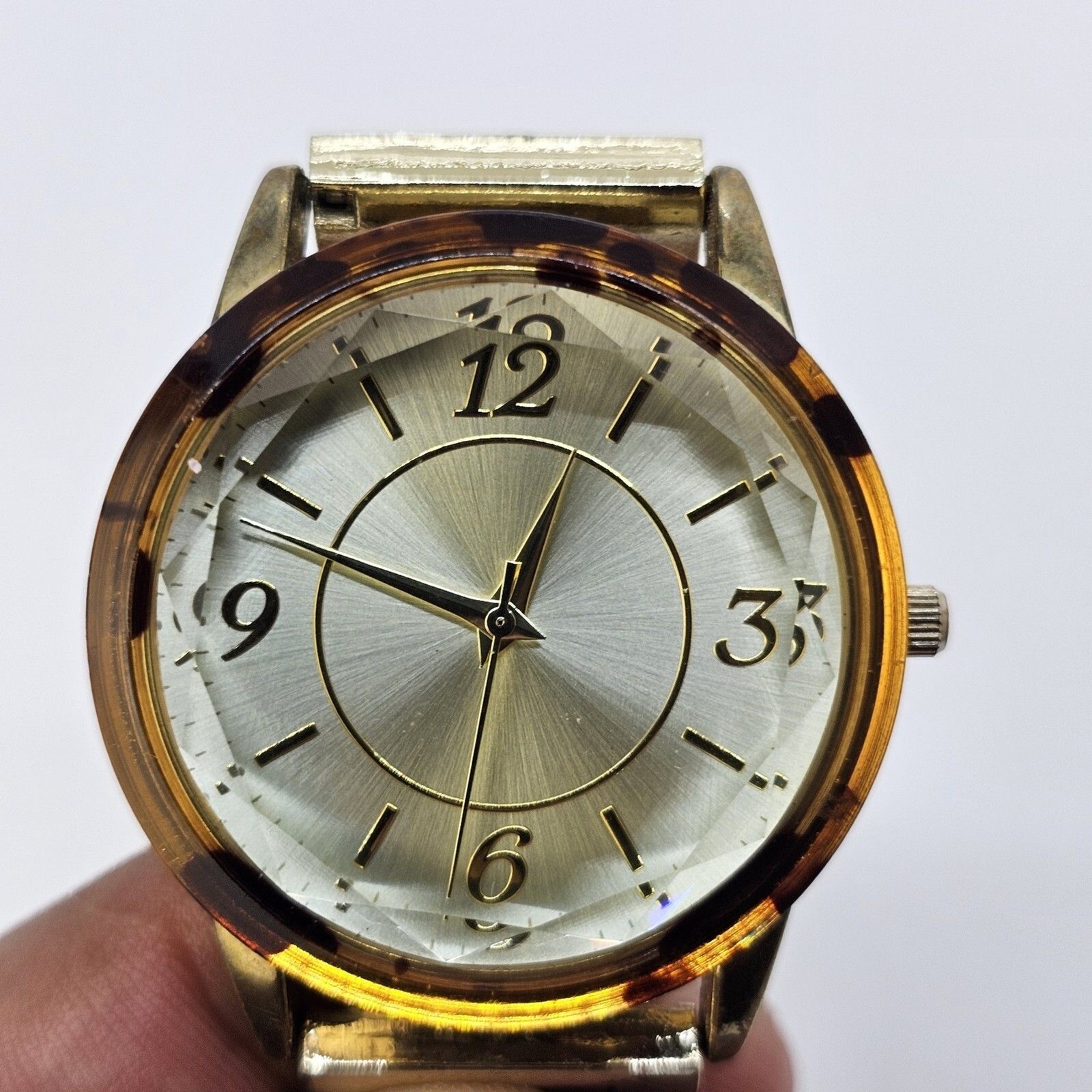 Women’s Watch 38MM Gold Dial Multiclor Case Bracelet 5.75″ Wrist New Battery
