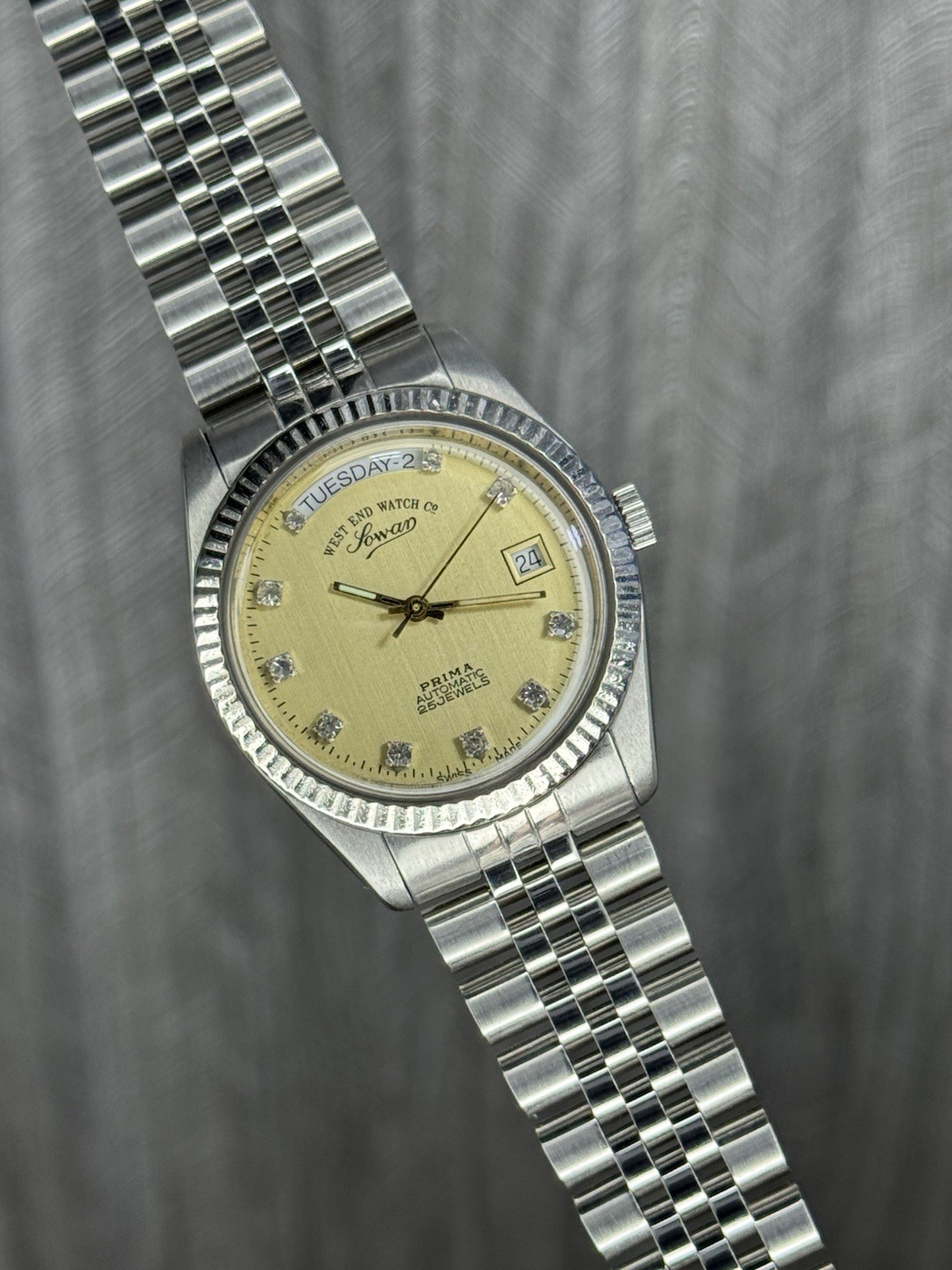 Vintage West End Sowar Prima Automatic 25 Jewels Champagne Dial Men’s Wristwatch