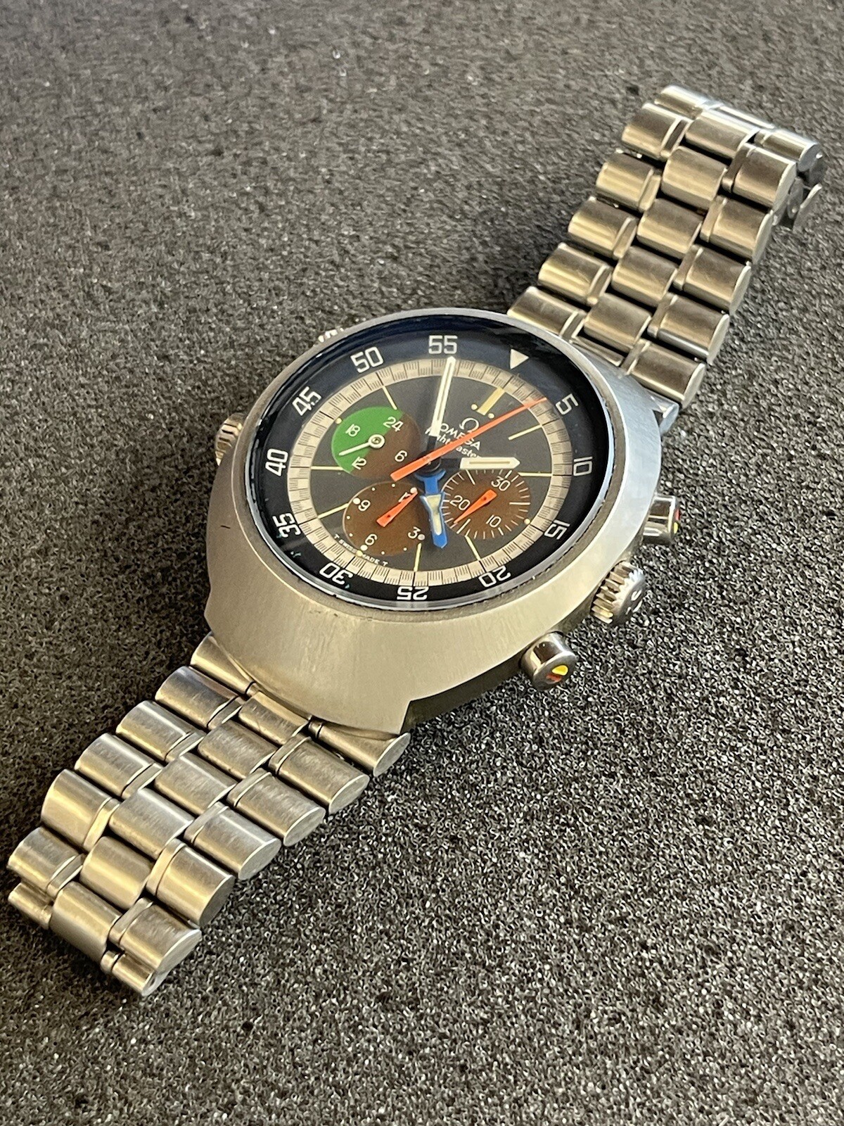 Excellent Omega Flightmaster 910 Chronograph..TJ629