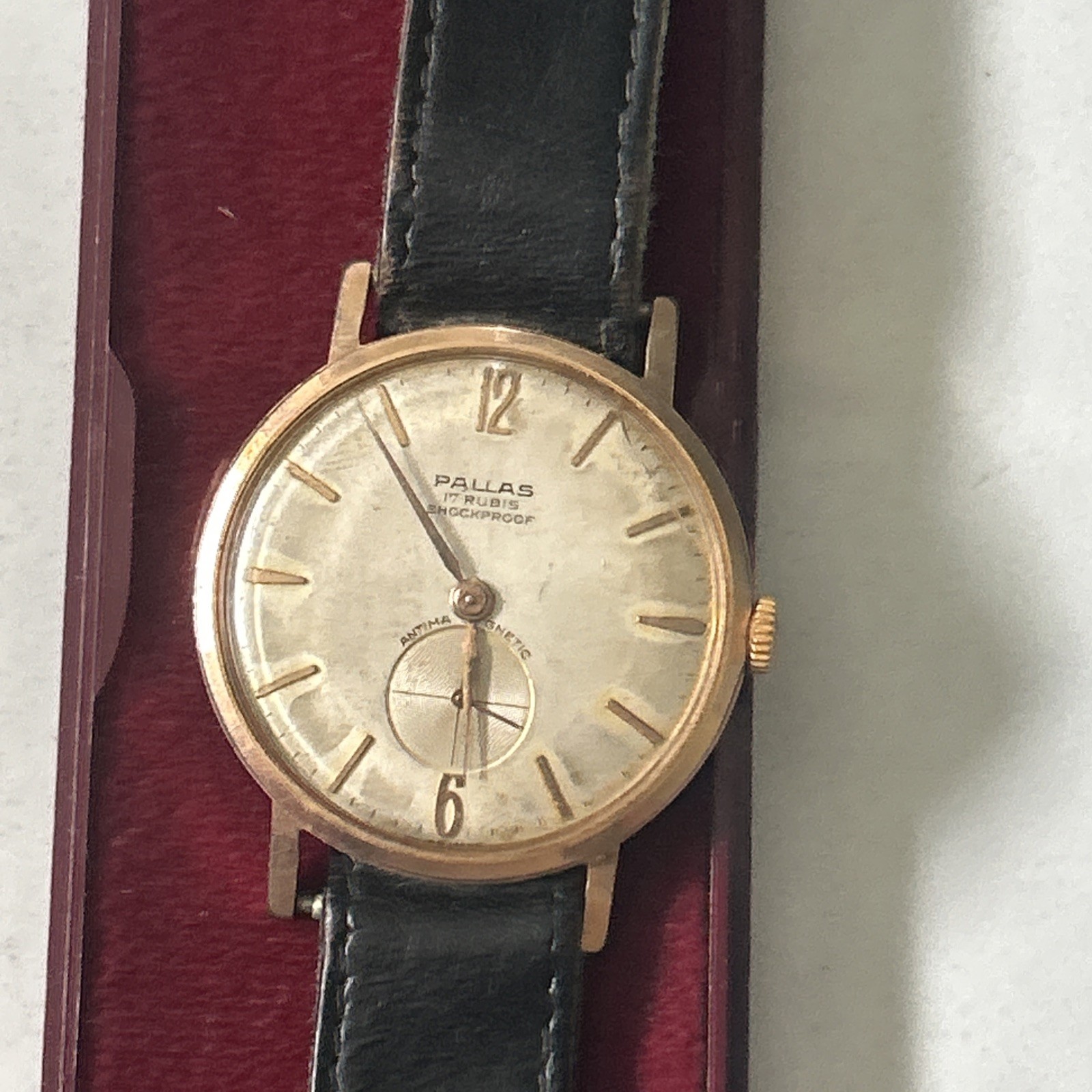 Rare Vintage Pallas SWISS Made Men’s WATCH 17 Rubis Shockproof