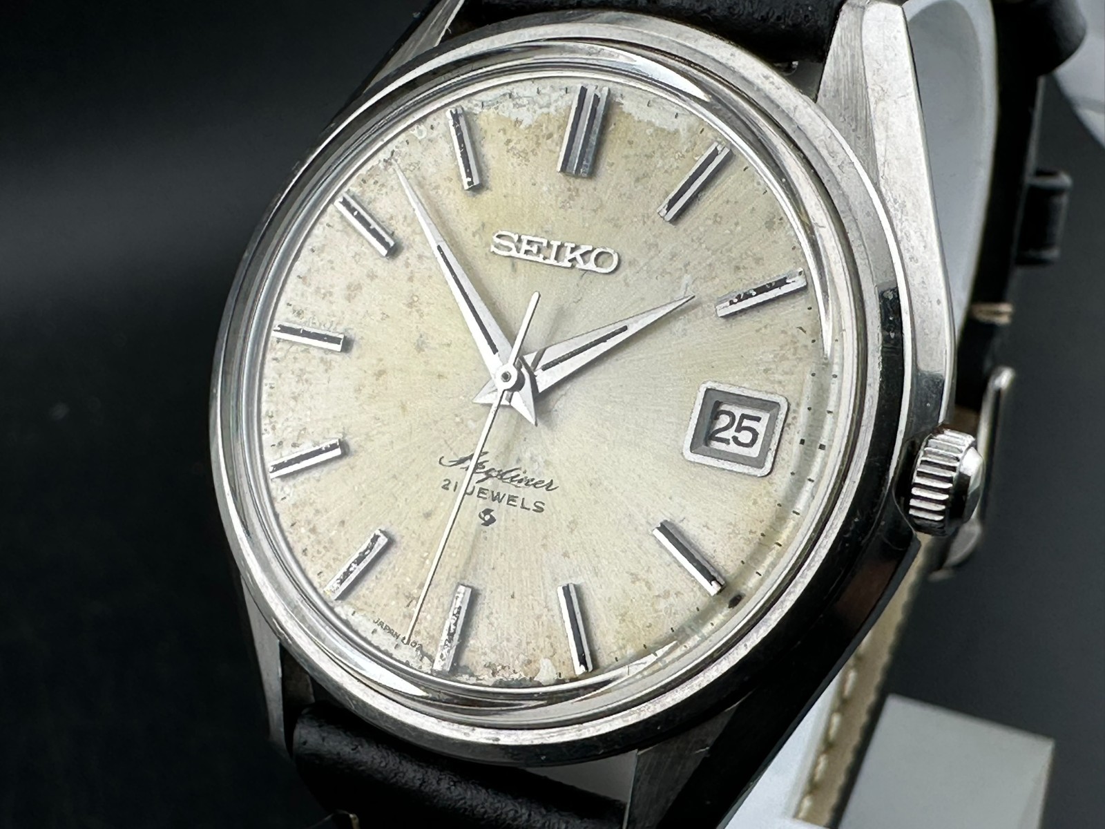 1970 Seiko Skyliner Men’s Manual Wind Silver Dial Date 36mm Watch 6102-8000