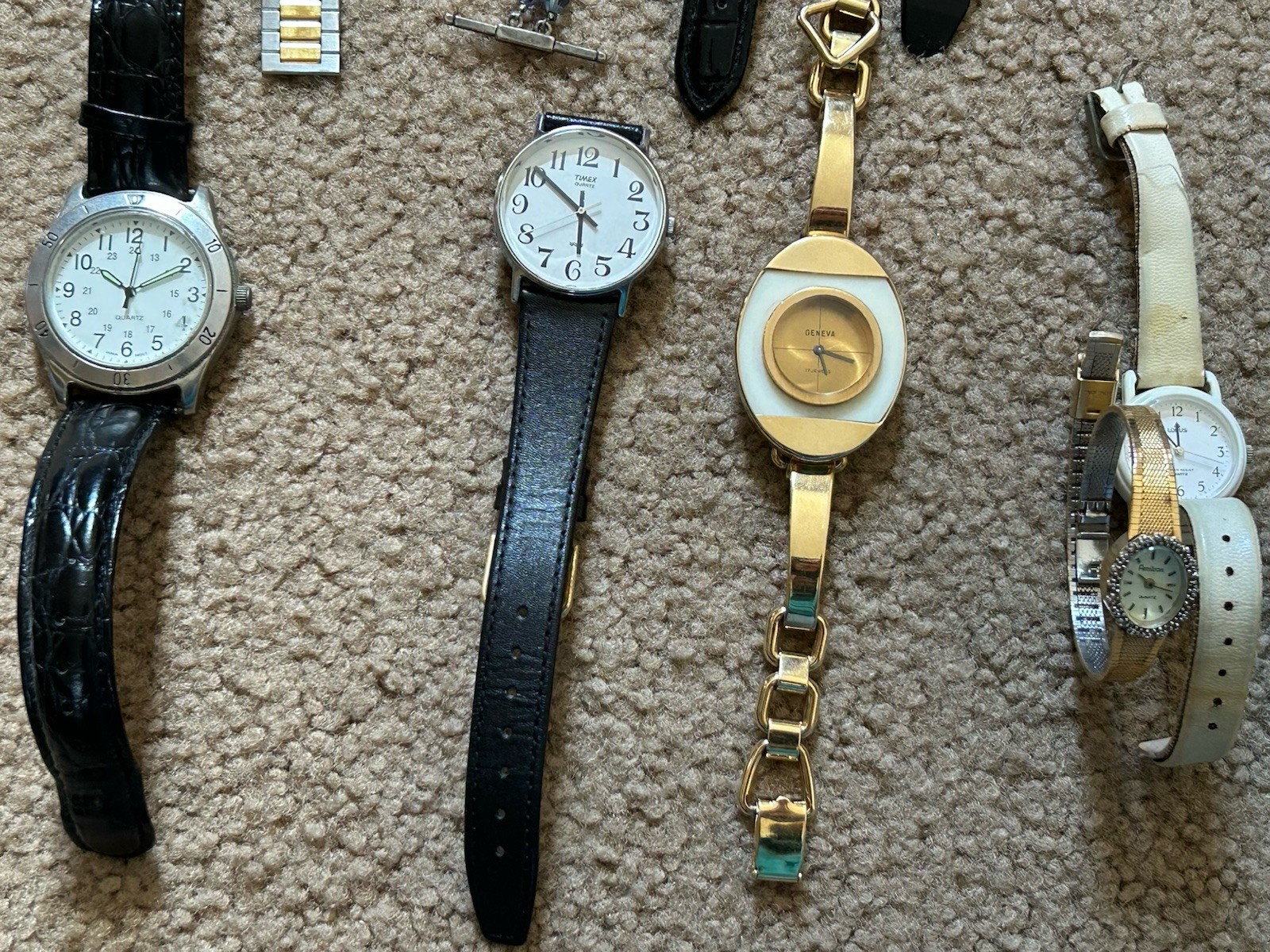 HUGE VTG Watch Pocket Watch Lot Michael Kors, Fortune NYC, Ciprini, Mickey Mouse