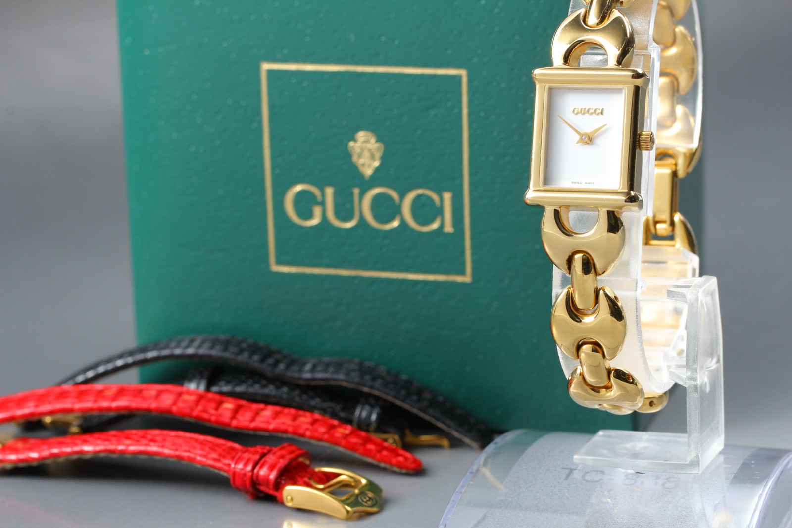 [Near MINT] Gucci Change Belt 1800L 17mm White Dial Quartz Women’s Watch JAPAN
