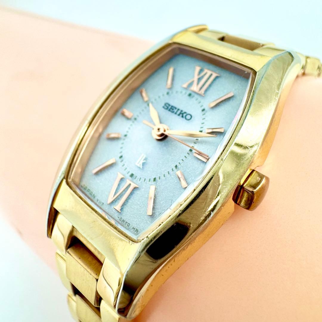 SEIKO lk Lucia Solar Tonneau Shape Wristwatch