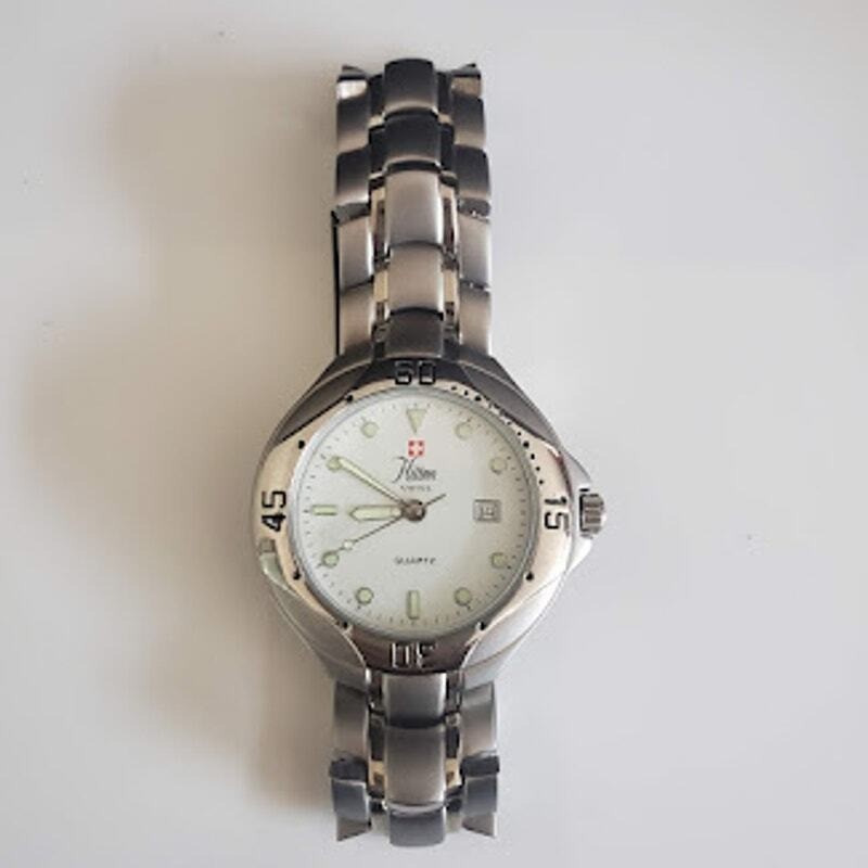 Hilton Swiss Watch Unisex Stainless Steel White Dial HSWM9007 in Original Box