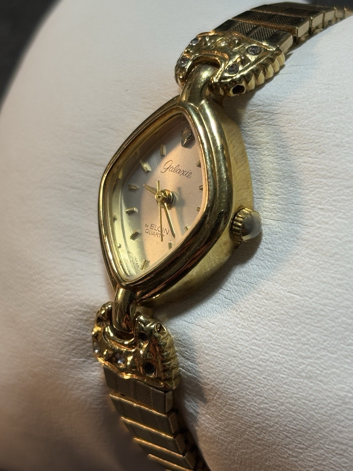 Vintage Elgin Galaxie Women’s Gold Tone Diamond Shaped Dress Watch New Bat