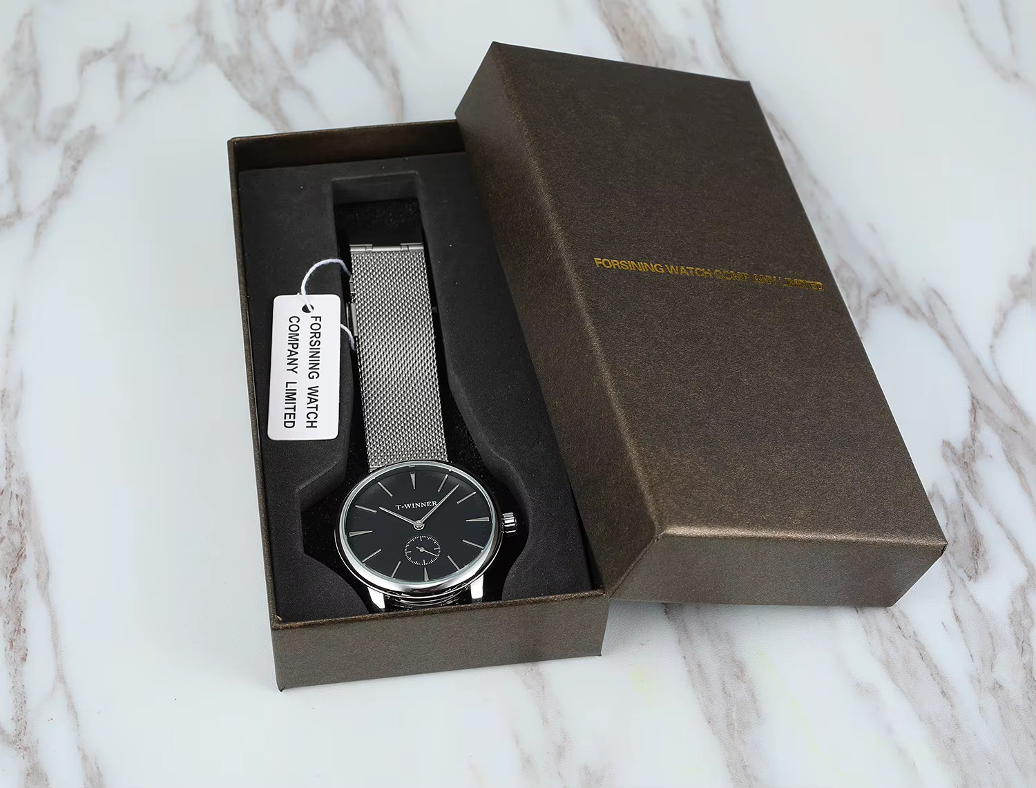 Elegant Mechanical Men’s Mesh Strap Watch – Waterproof Fashion Casual
