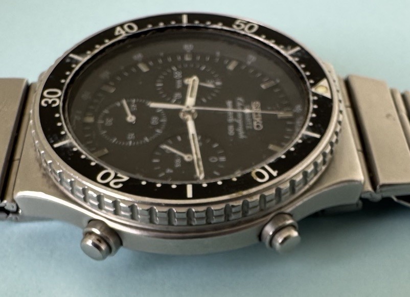 Seiko 1980’s 7A28-7049 Quartz Chronograph Sports 100 15 Jewel Watch(Read descrip