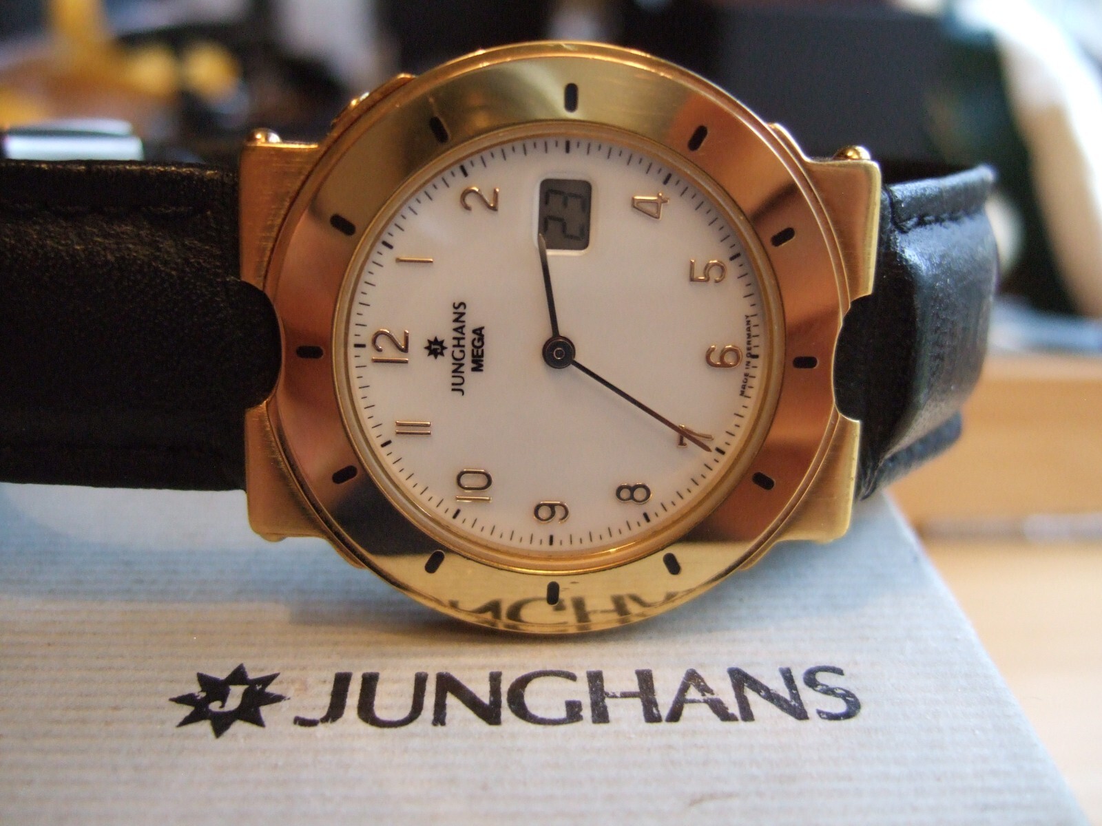 RARE Vintage Near Mint Boxed Men’s Junghans Mega RC 025/7200.00 Gold Pl Watch