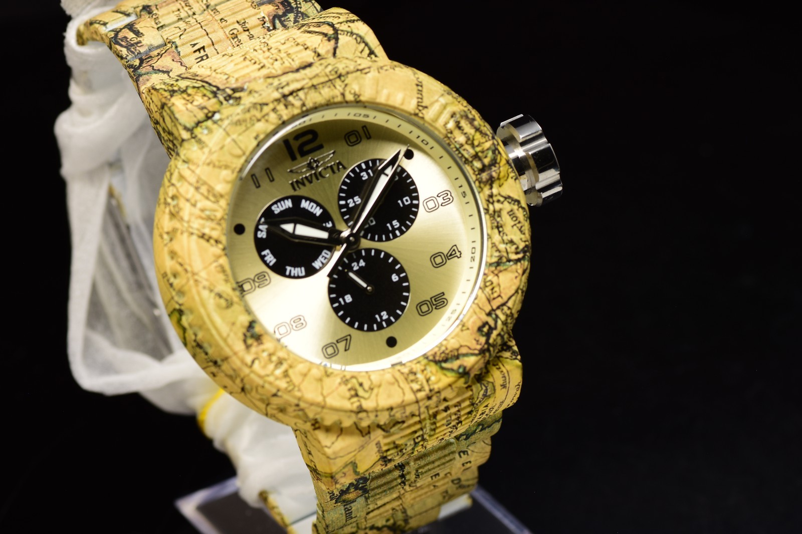 Invicta Pro Diver NeoArt Flux Men’s 52mm Steel Aqua Plating World Map Watch
