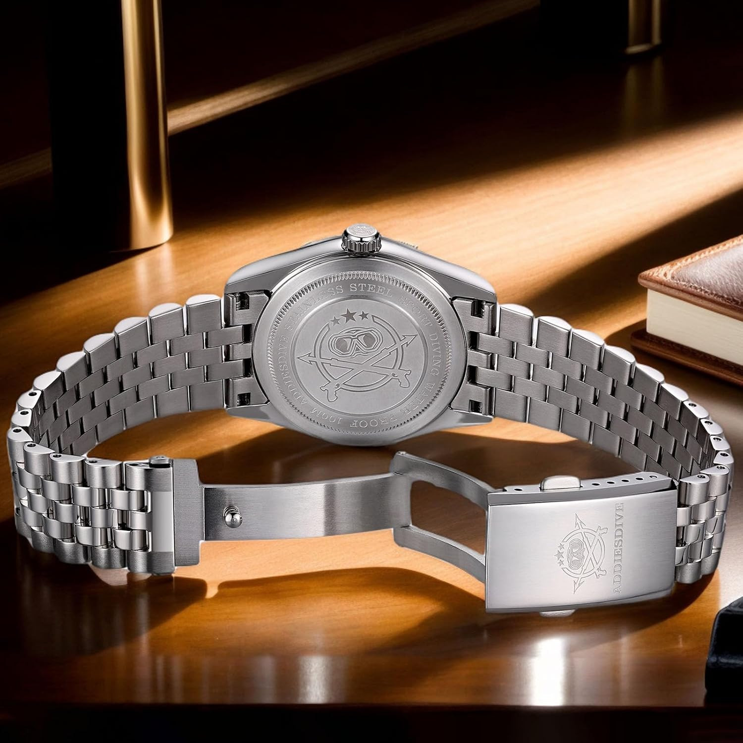 Luxury Unisex 10.6MM Roman Numeral Watch with Sapphire and Fluted Bezel