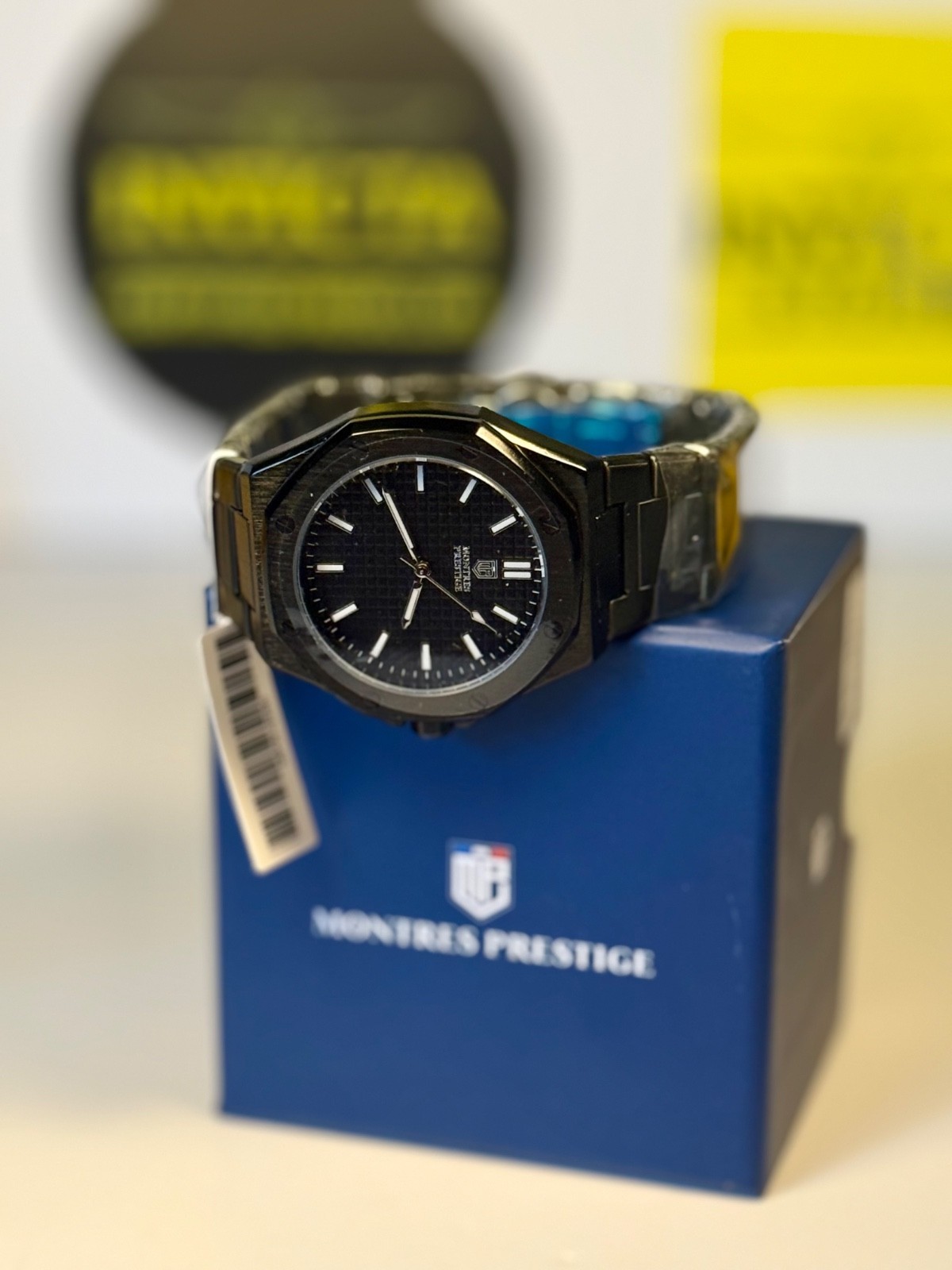 Montres Prestige X Invicta MPW-0250 Black Waffle Dial 44mm Quartz Men’s Watch