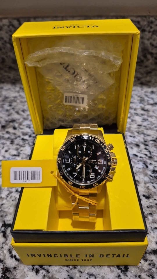 Invicta Pro Diver 6981 Chronograph Watch