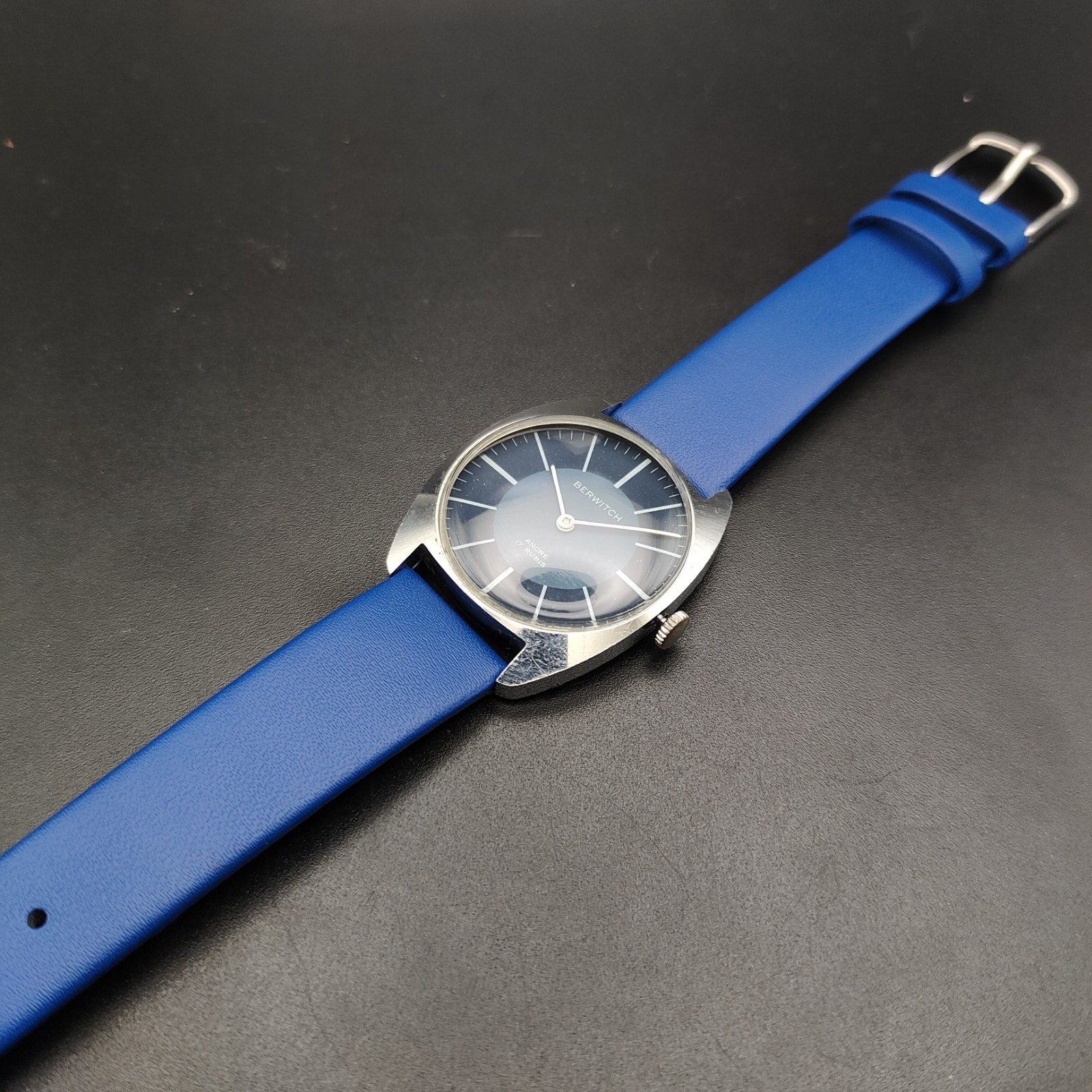 Berwitch Vintage Watch – Blue Dial – Durantea 233 – New Strap