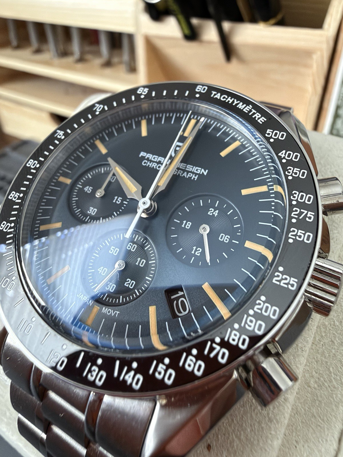 Pagani Design Chronograph Quartz Men’s Watch Black Dial Tachymeter SS 40mm