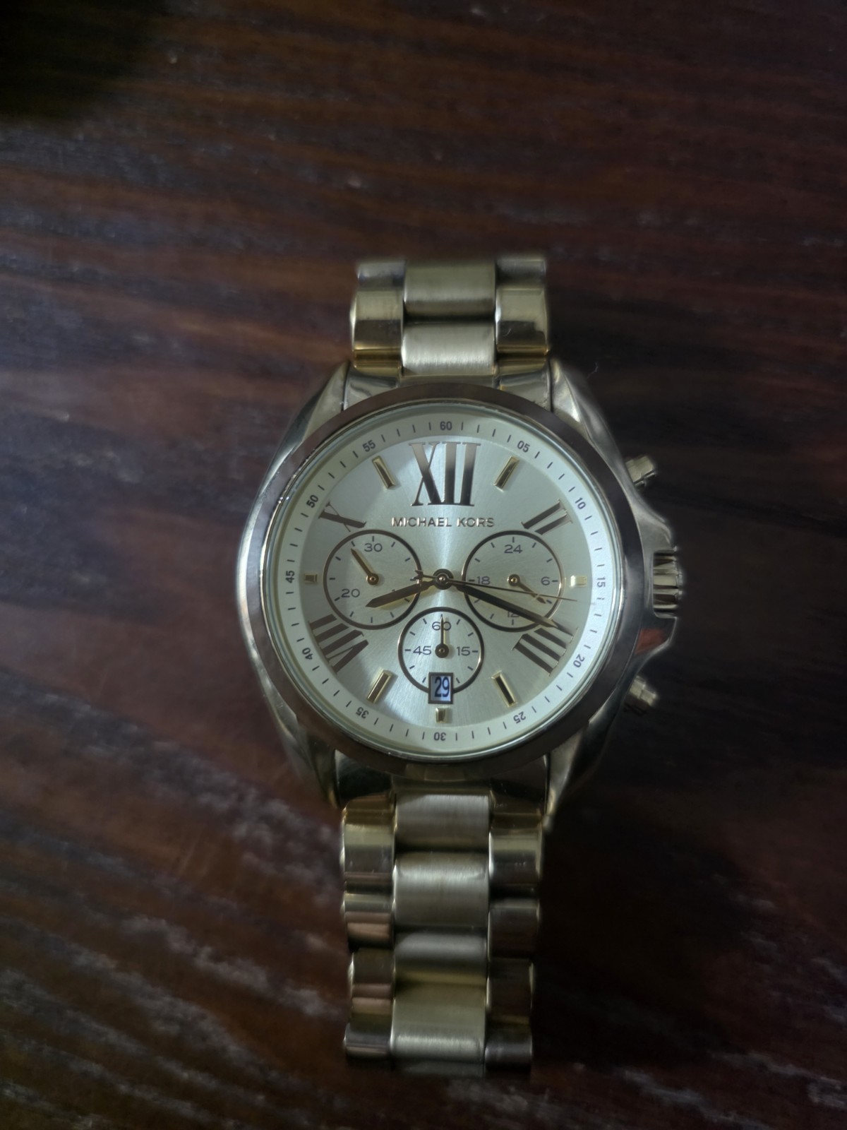 Michael Kors Bradshaw MK5605 Gold Dial Gold Tone Unisex 43 MM (NEEDS BATTERY)