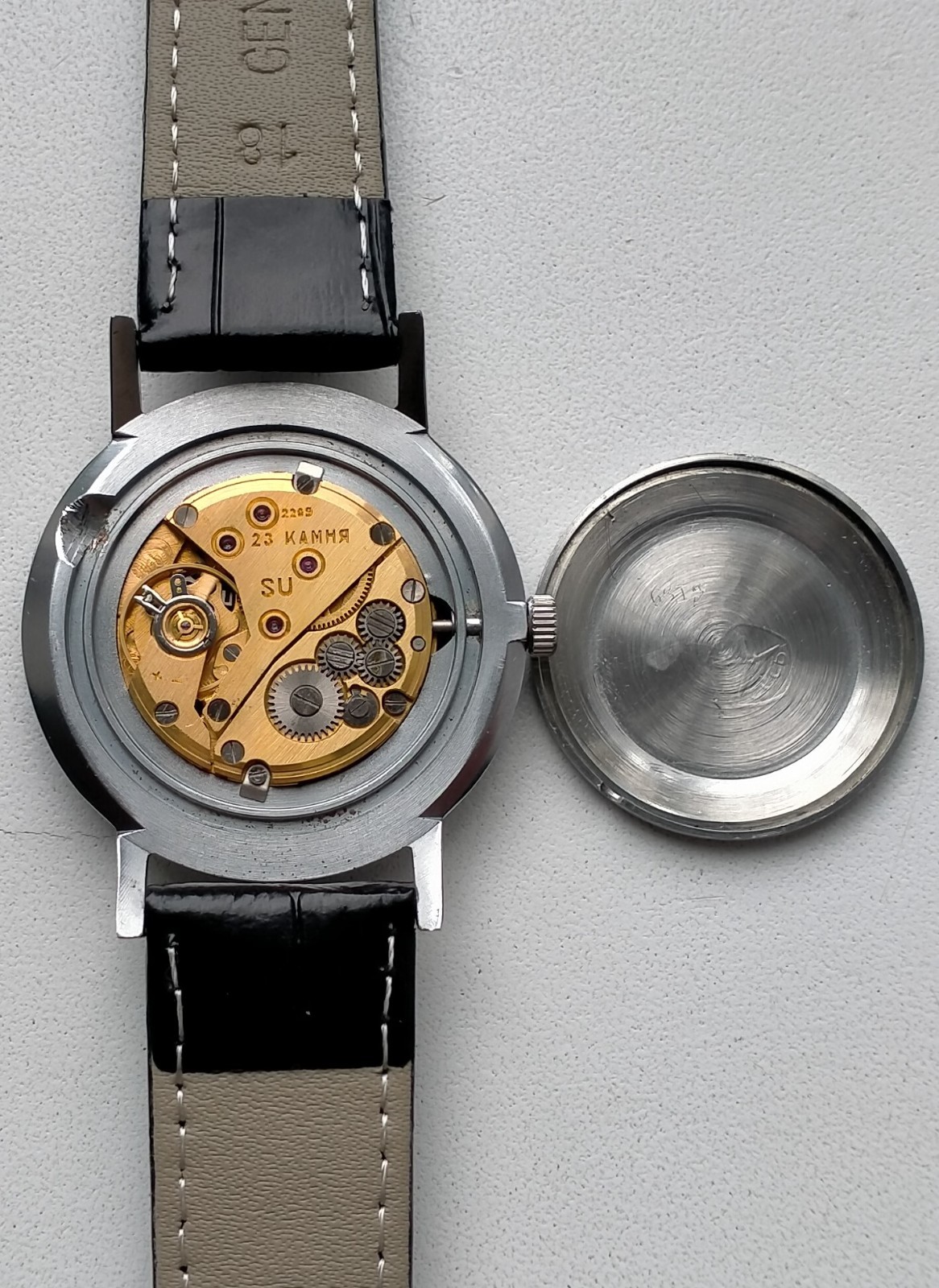 Luch 2209 Slim Vintage Original Soviet Classic Mechanical Watch 1970s
