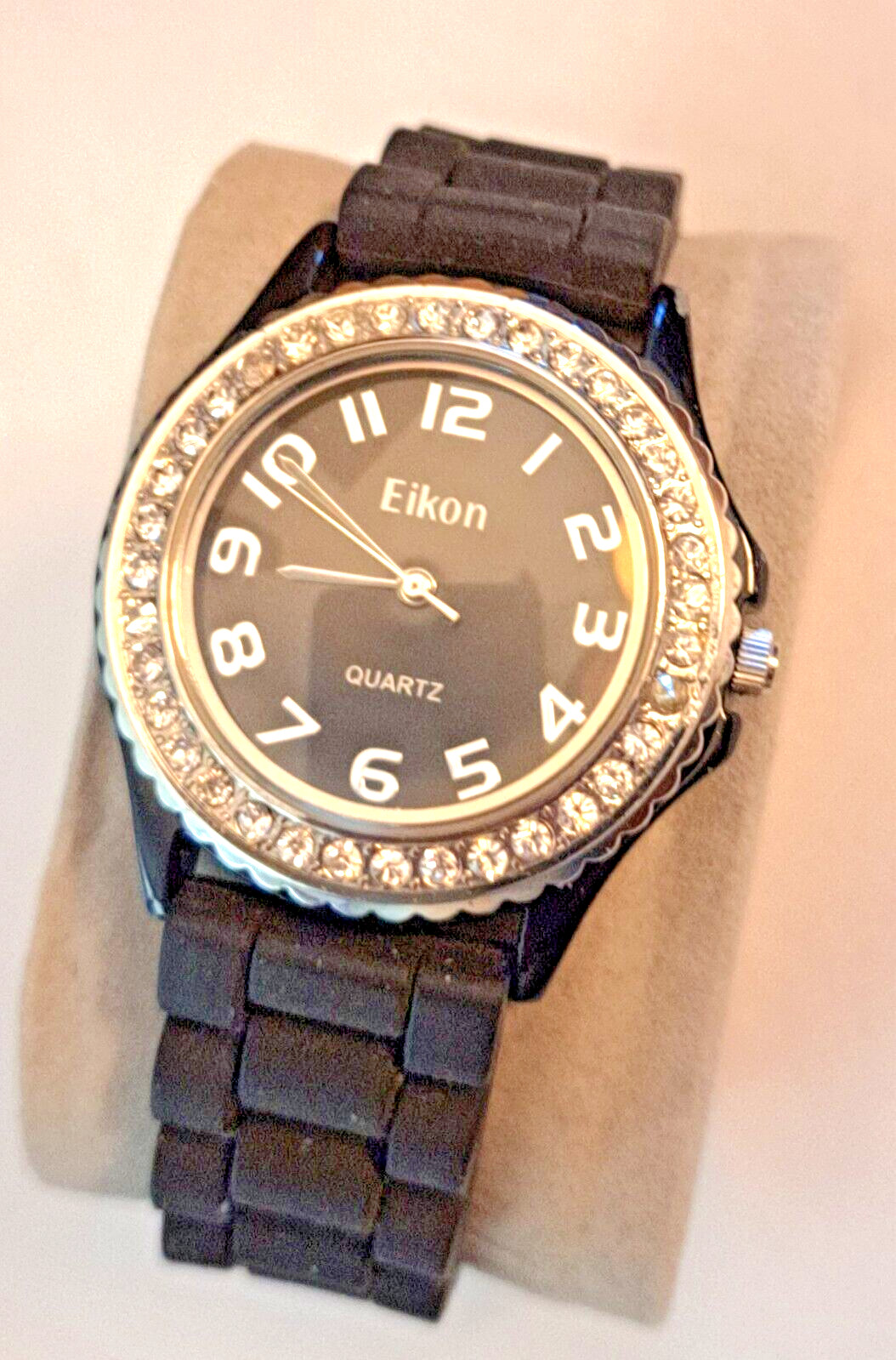 Eikon Women’s Black Watch Silicone Band 9″ Length New Battery Works