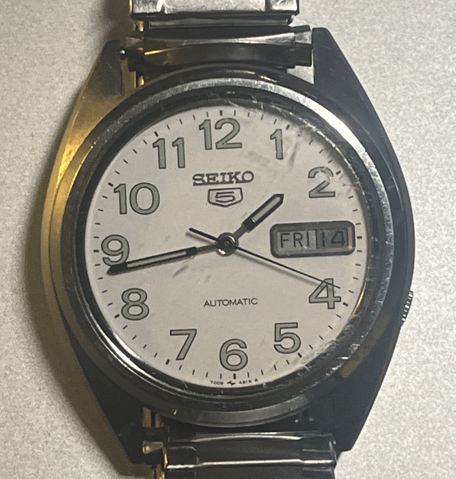 Seiko Vintage 7009-3180 Automatic White Dial Watch – RUNNING