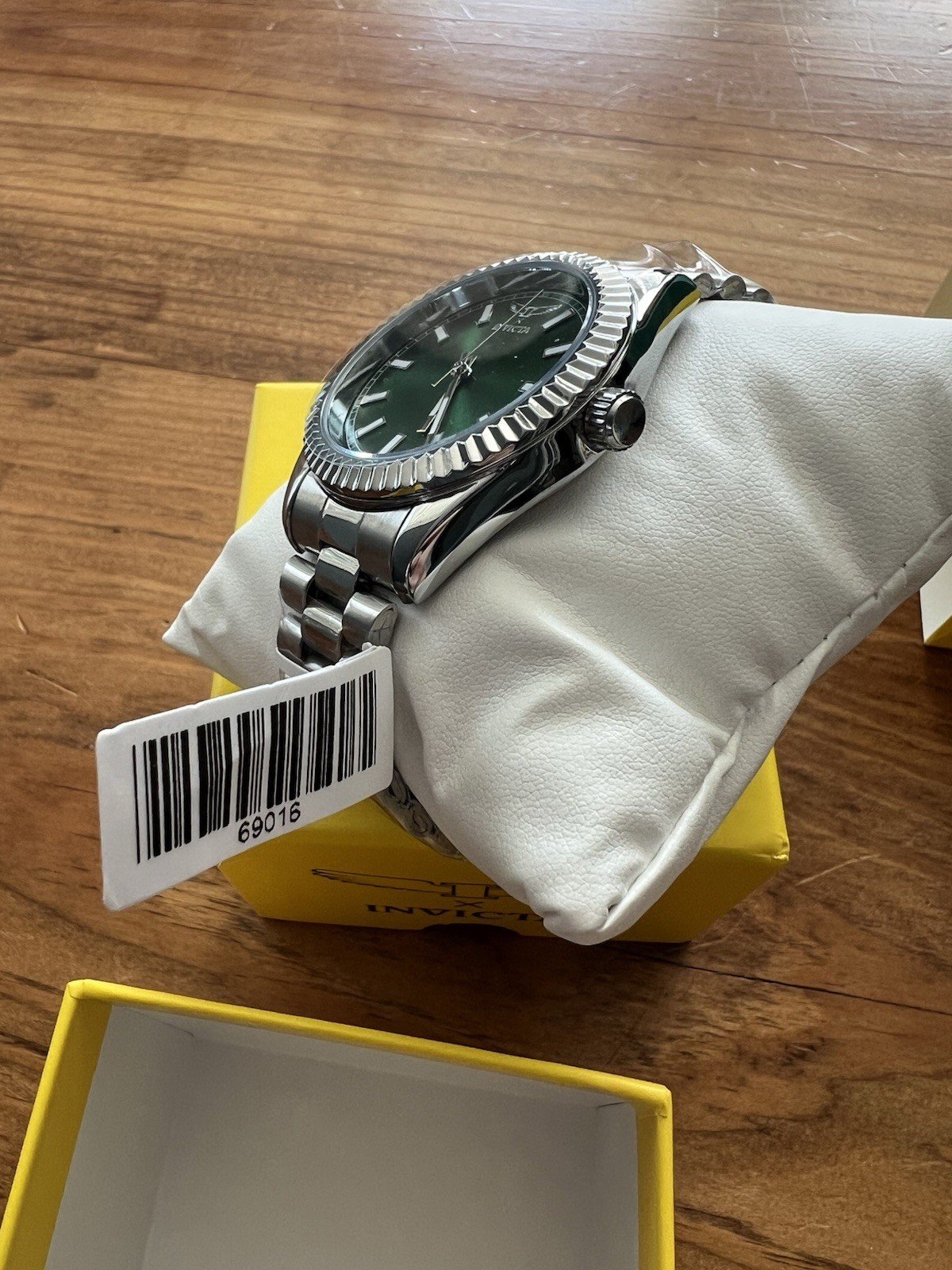 Invicta Specialty I by Invicta Men’s Watch – 40mm, Steel (69016)