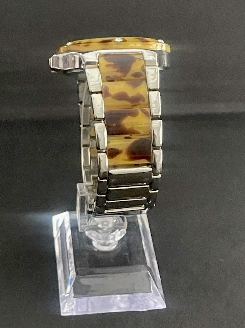 Women’s Tortoise Shell & Silver Quartz Singapore Movt. Classic Watch W/New Btry