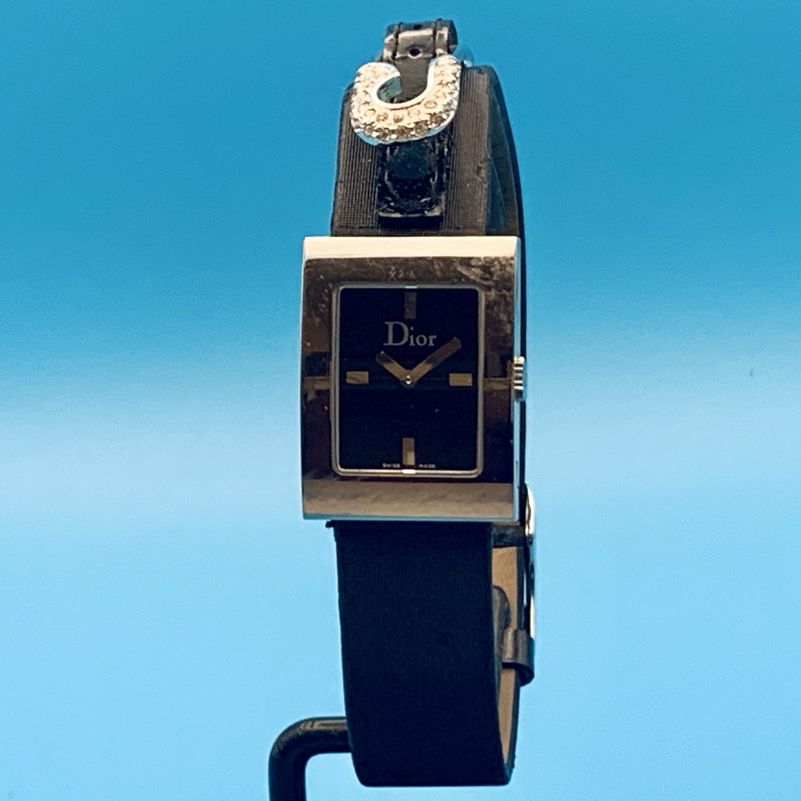 CHRISTIAN DIOR MALICE D78-109 Women’s Vintage Swiss Made Wristwatch Charms Works