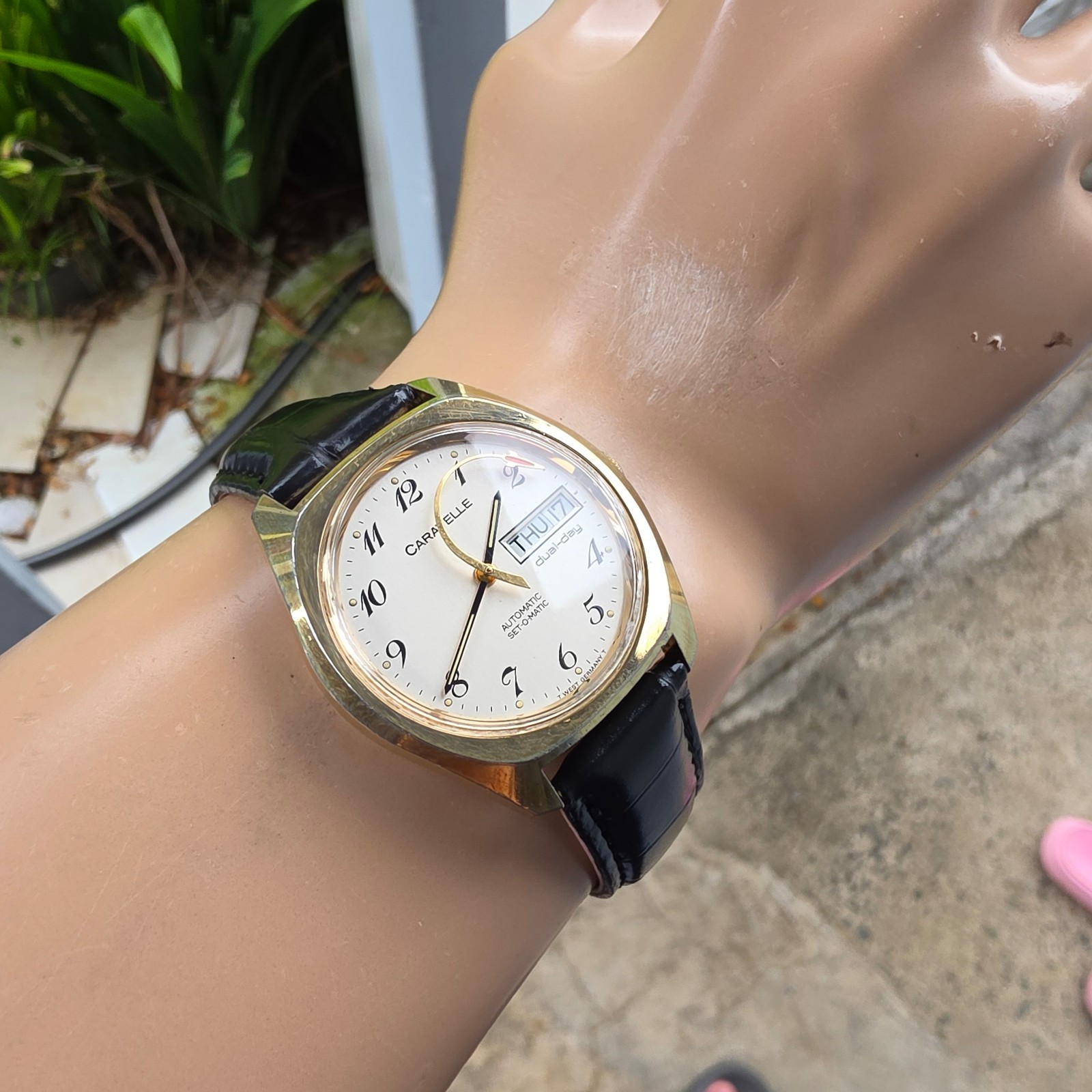Vintage CARAVELLE men’s automatic watch day/date Rocket second hand germany 1978