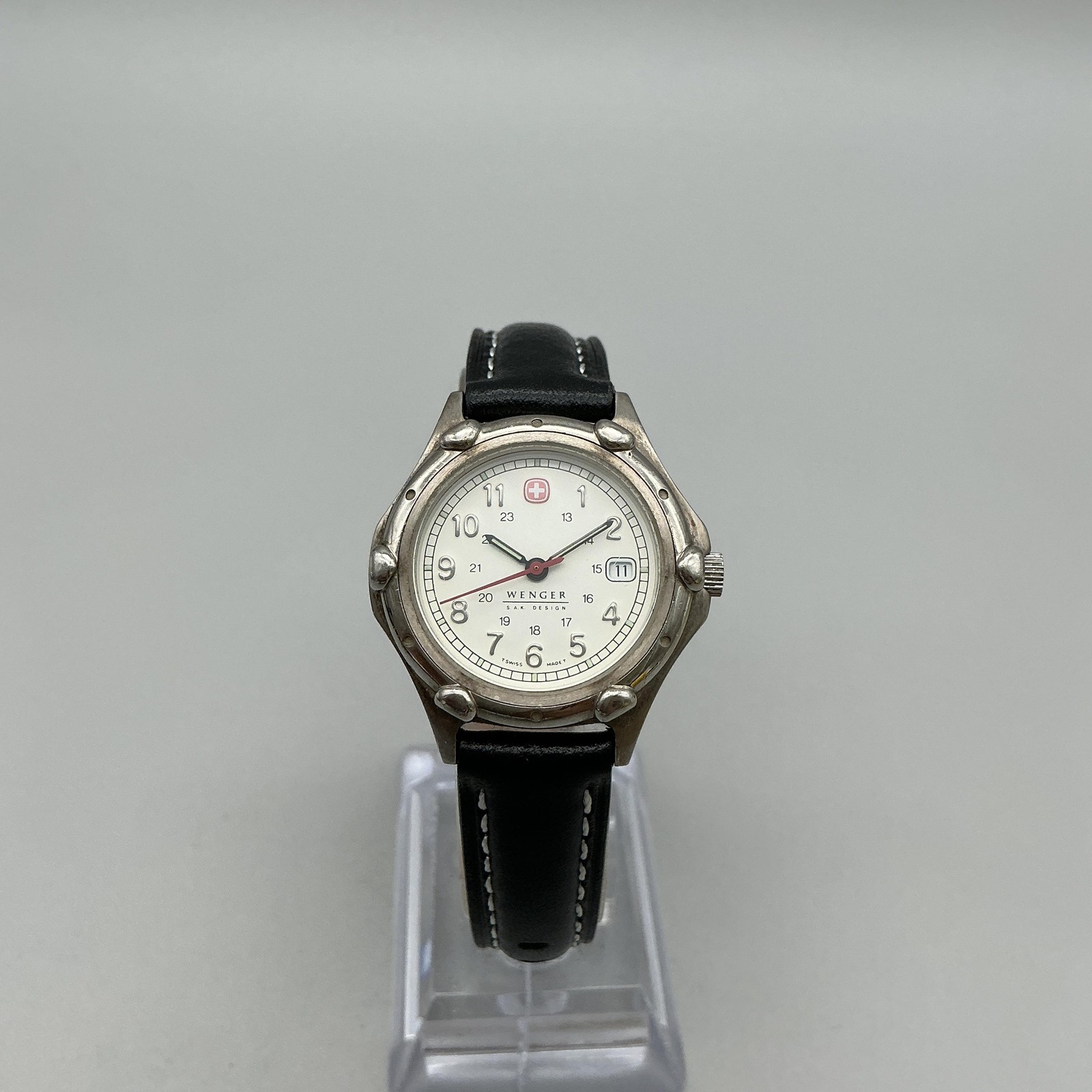 Wenger SAK Design Womens Watch 29mm White Dial Leather Date Sport New Battery