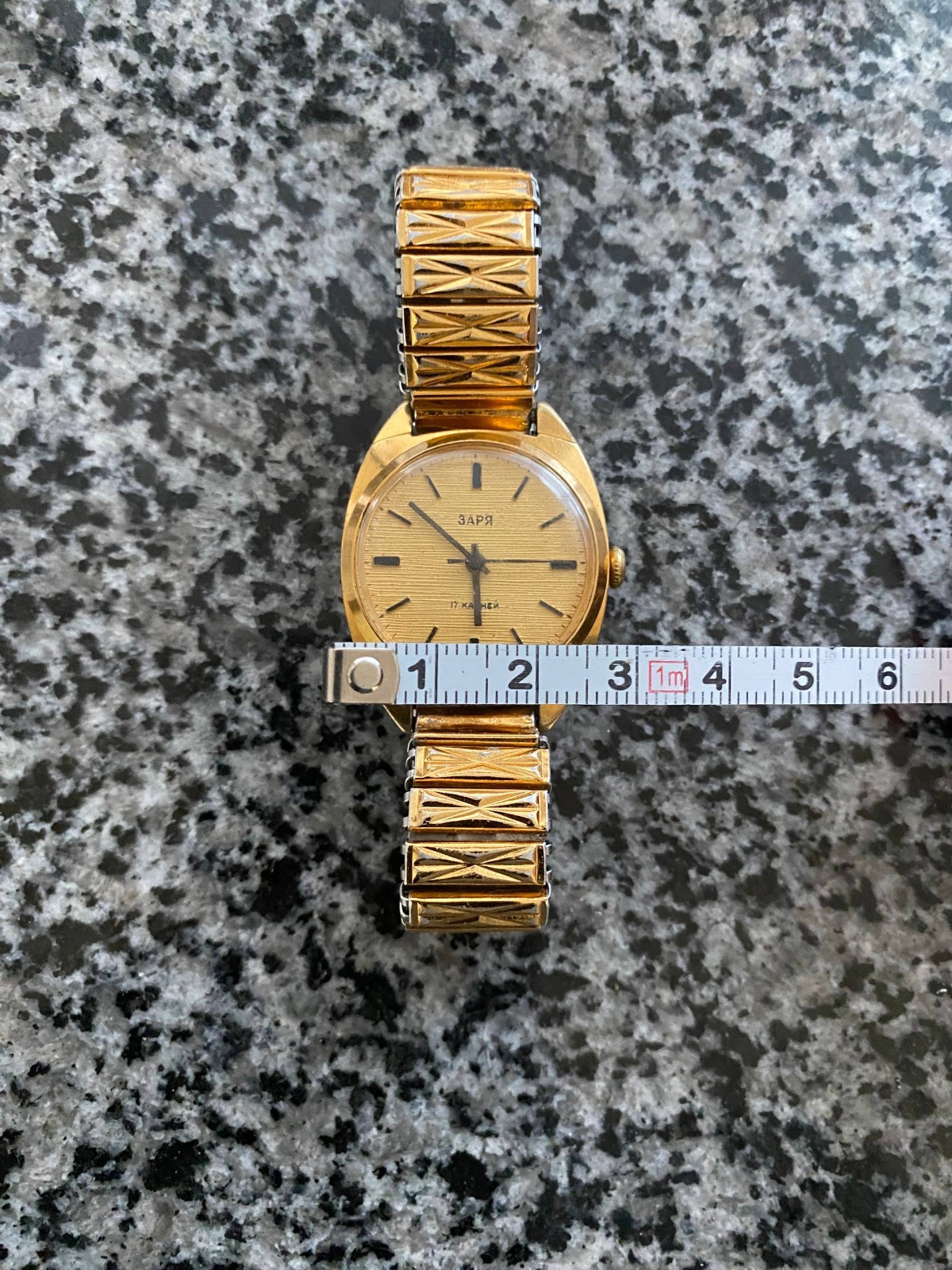 Vintage Zaria zarja Watch Original Soviet mechanical Wristwach Gold Platet Au-10