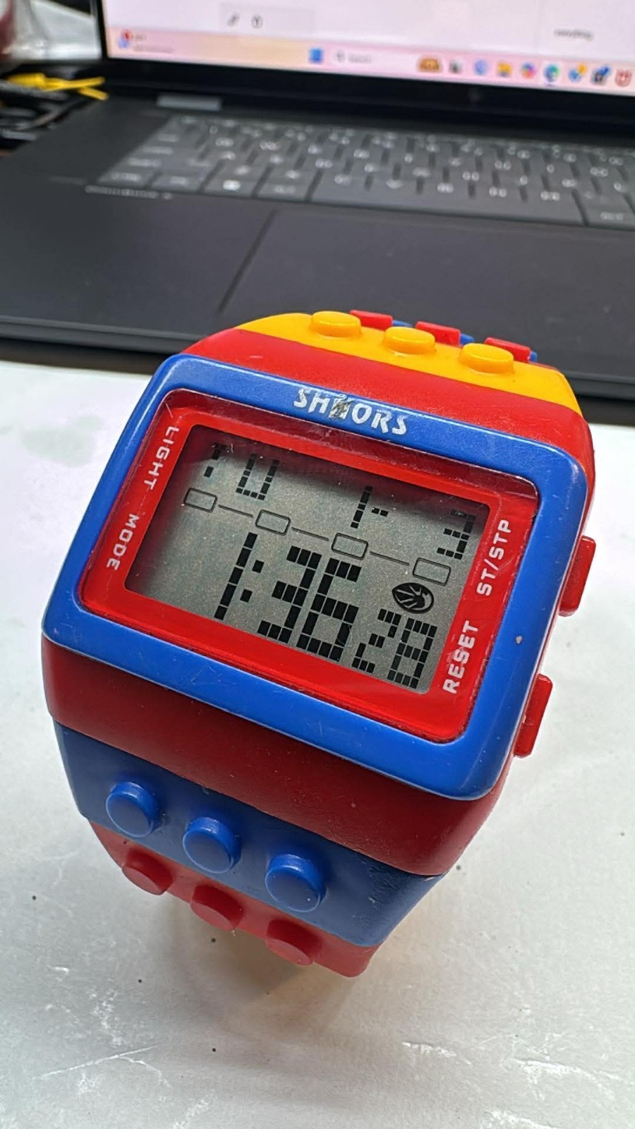 LEGO Shhors Multicolor Bright Block Rainbow Silicone Digital Watch A4