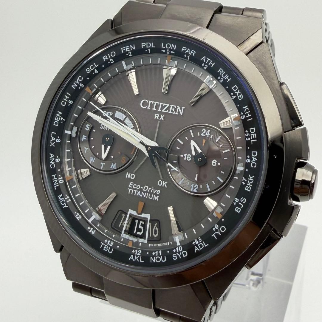 Citizen Satellite Wave H950 S094747 Solar Titanium Watch wrist 16cm