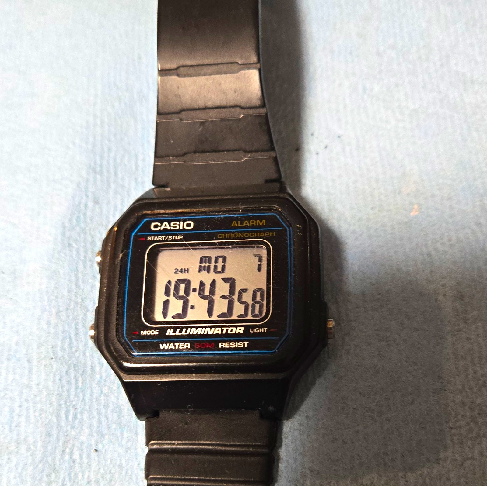 Casio W-217H Illuminator Digital Quartz Alarm Chronograph 50m Black Resin