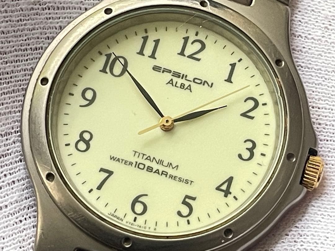 SEIKO ALBA EPSILON V7217A00 TITANIUM WATCH 36MM CASE MENS SOLAR SERIES