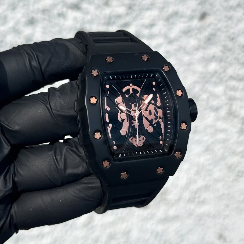 Men’s Luxury Watch Hip Hop Casual Sports Black Silicone Band Waterproof Fashion