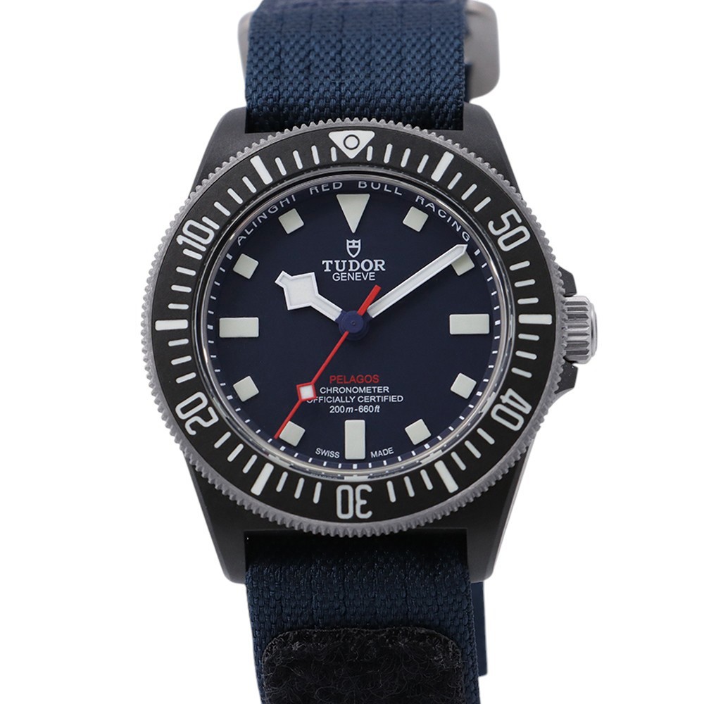 TUDOR Pelagos FXD Alinghi Red Bull Racing 42mm CarbonComposite/Fabric Matt b…