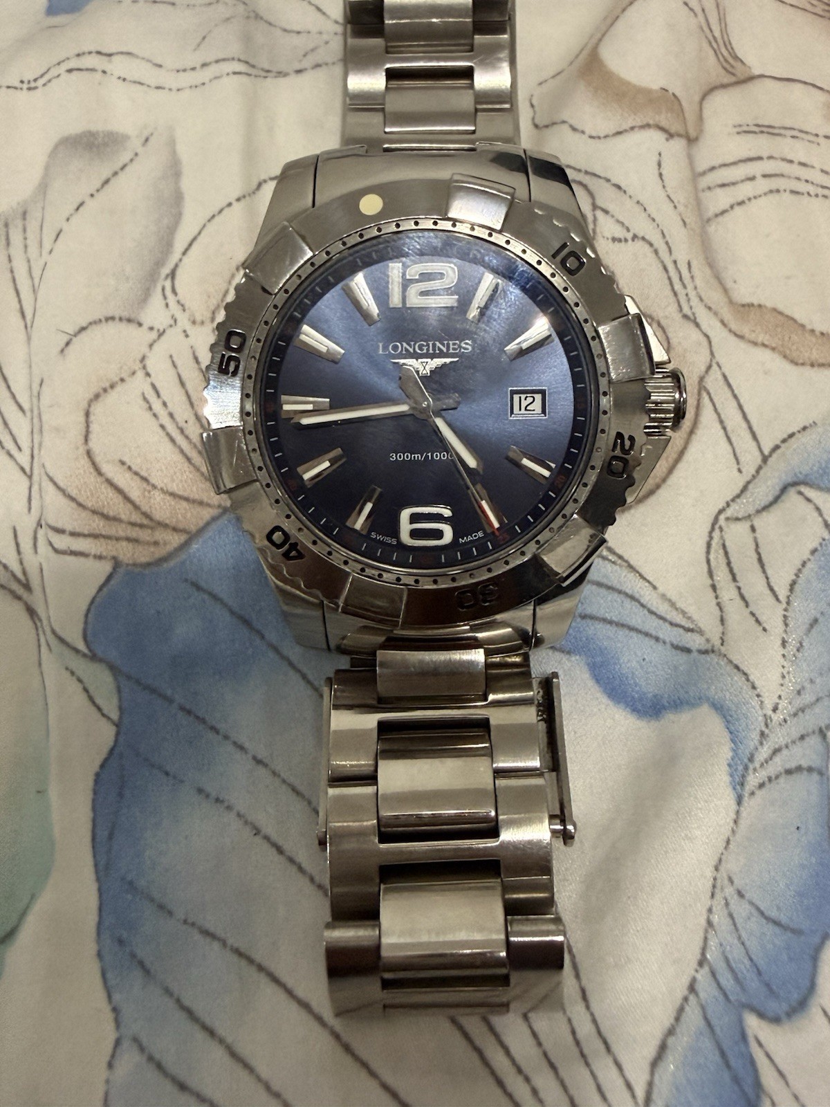 Longines HydroConquest L3.647.4 Blue Dial Quartz 41mm Diver Watch 300m