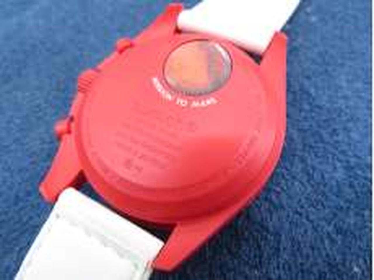 Collaboration model MISSION TO MARS SO33R100 OMEGA X SWATCH