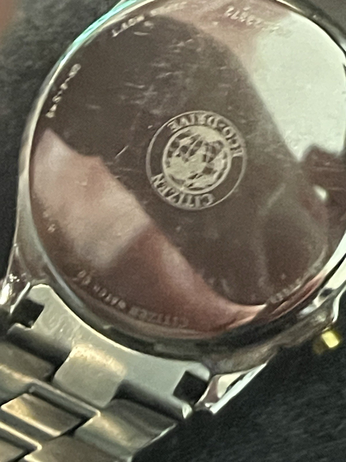 Citizen Eco-Drive Two-Tone Chronograph Date Mother of Pearl Dial – 30mm Working
