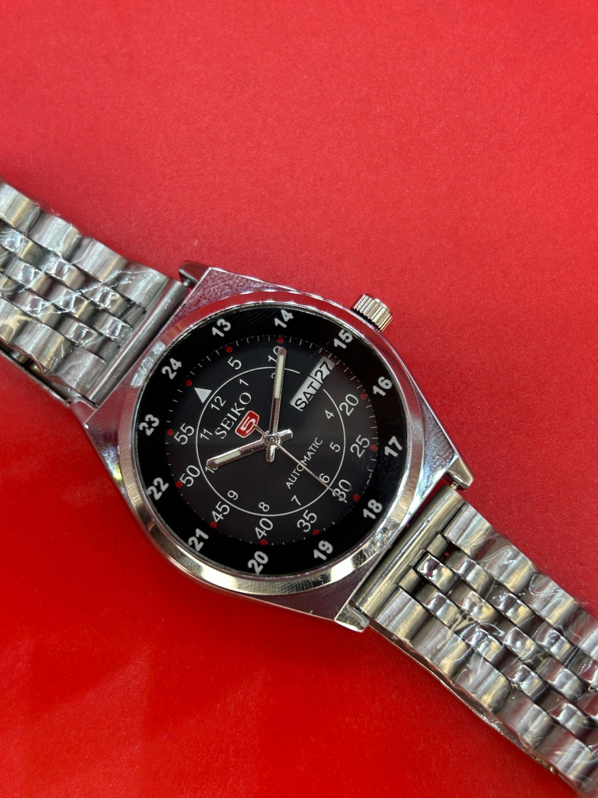 Automatic Seiko Refurbished Black Dial Day / Date Men’s Wrist Watch Japanese