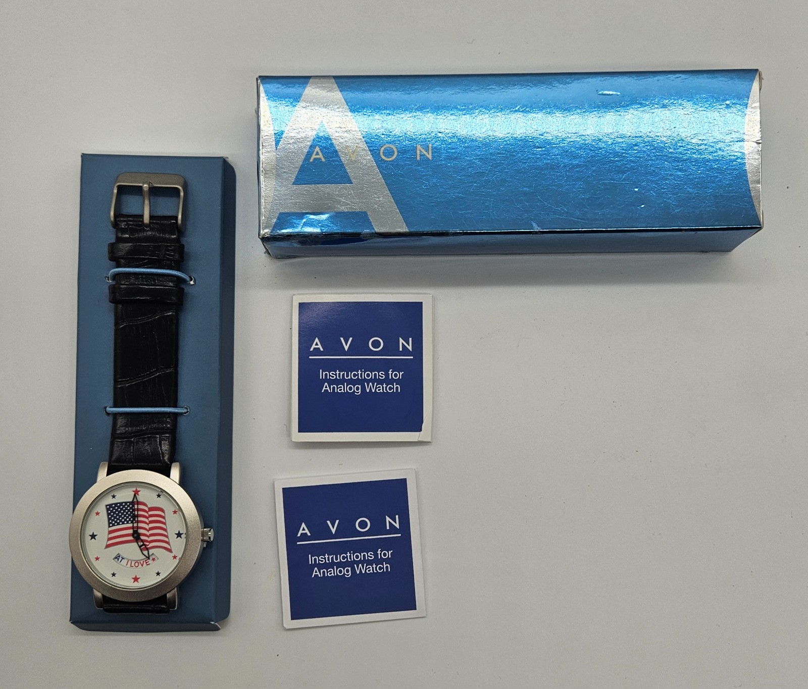 Avon “Land That I love” Patriotic Message Watch USA Flag – Vintage – NEW IN BOX