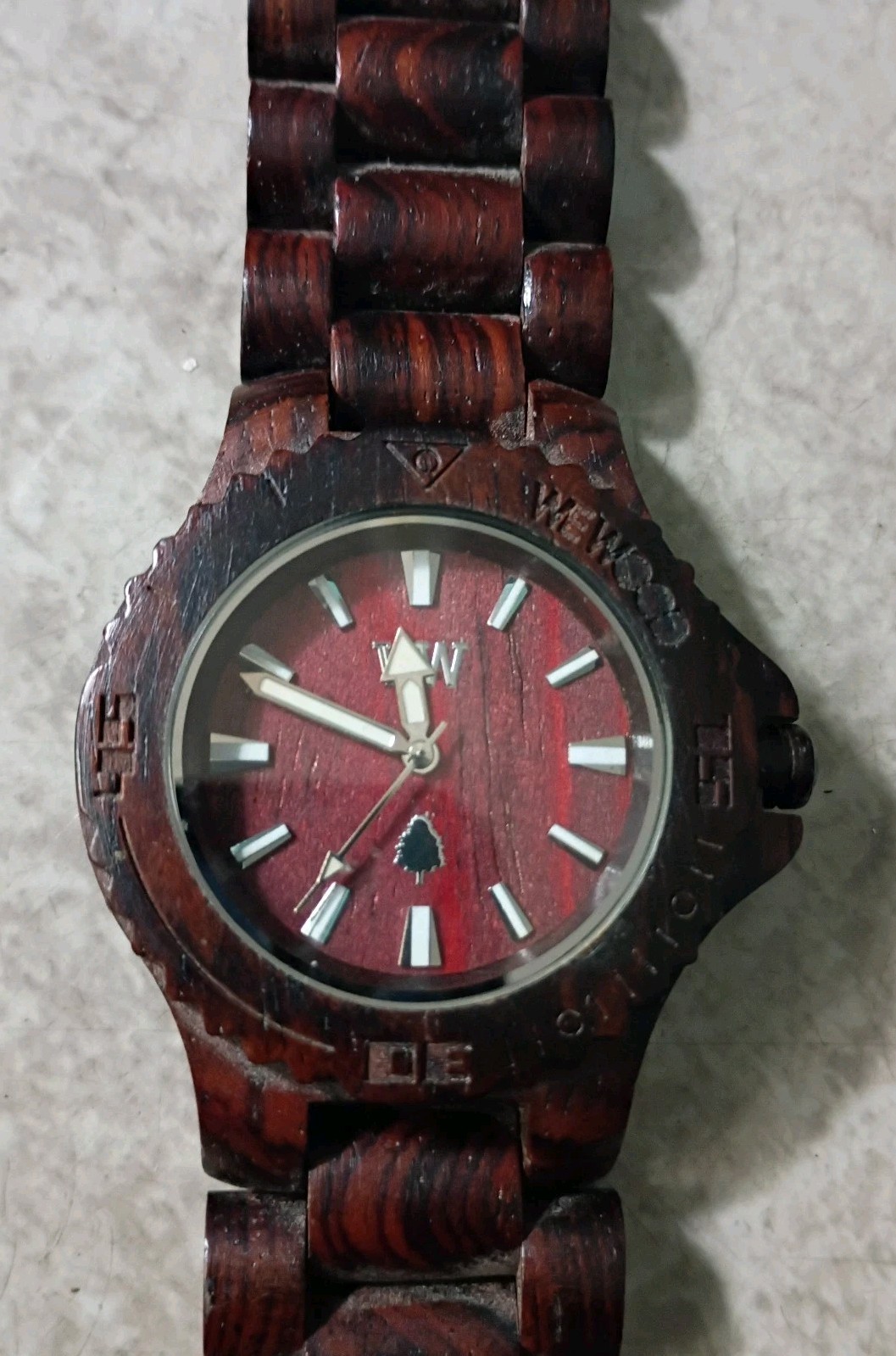 We Wood Wooden Mahogany Wristwatch Dual Dial Men’s Quartz Watch
