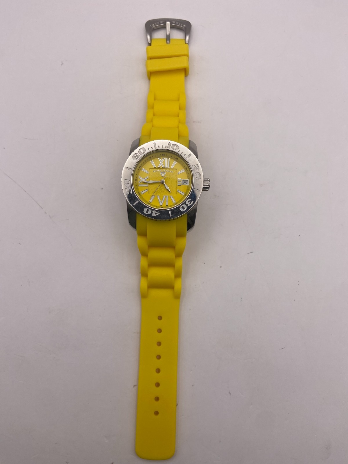 Swiss Legend Commander Yellow Dial Rubber Band 113000942 NEW BATTERY! PRELOVED!