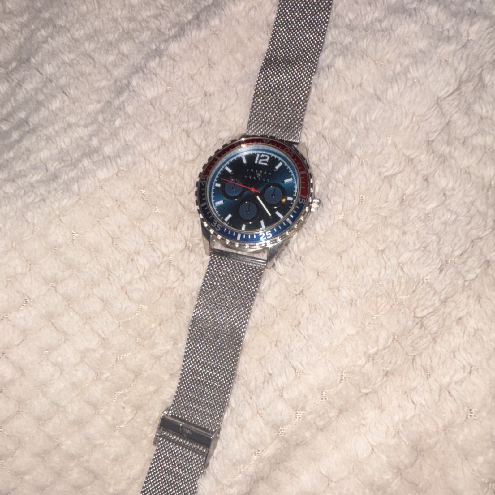 Joseph Abboud Men’s Quartz Chronograph Blue Dial Silver Mesh Watch