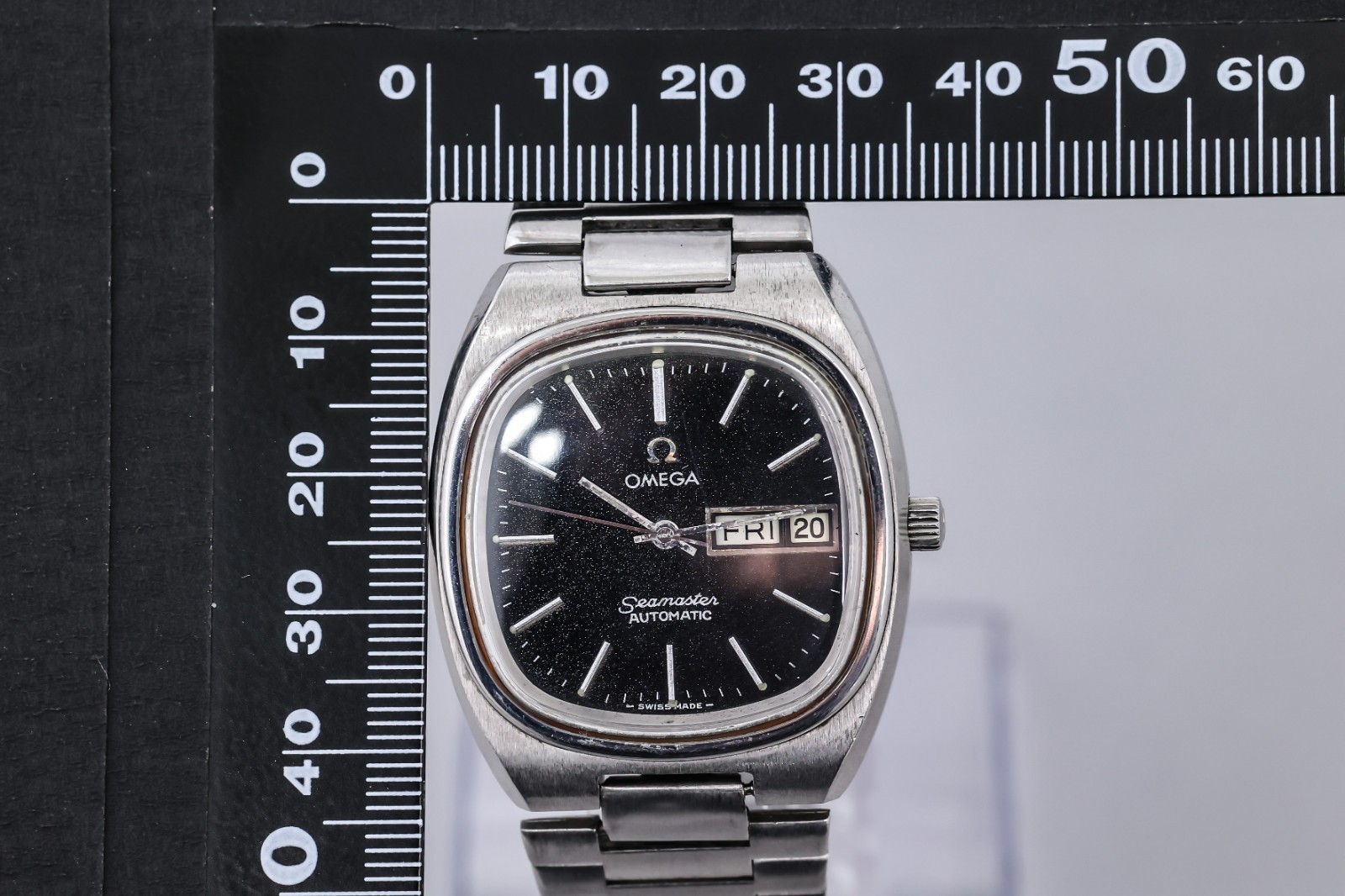 OH Serviced *NEAR MINT* Vintage 1978 OMEGA Seamaster Cal.1020 AT Black 35mm Mens