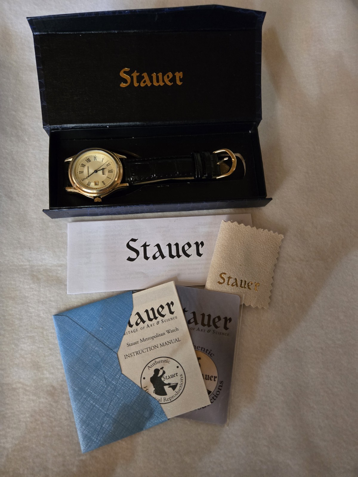 Stauer Metropolitan Gold Tone Roman Numeral Quartz Watch Black Leather Band 30M