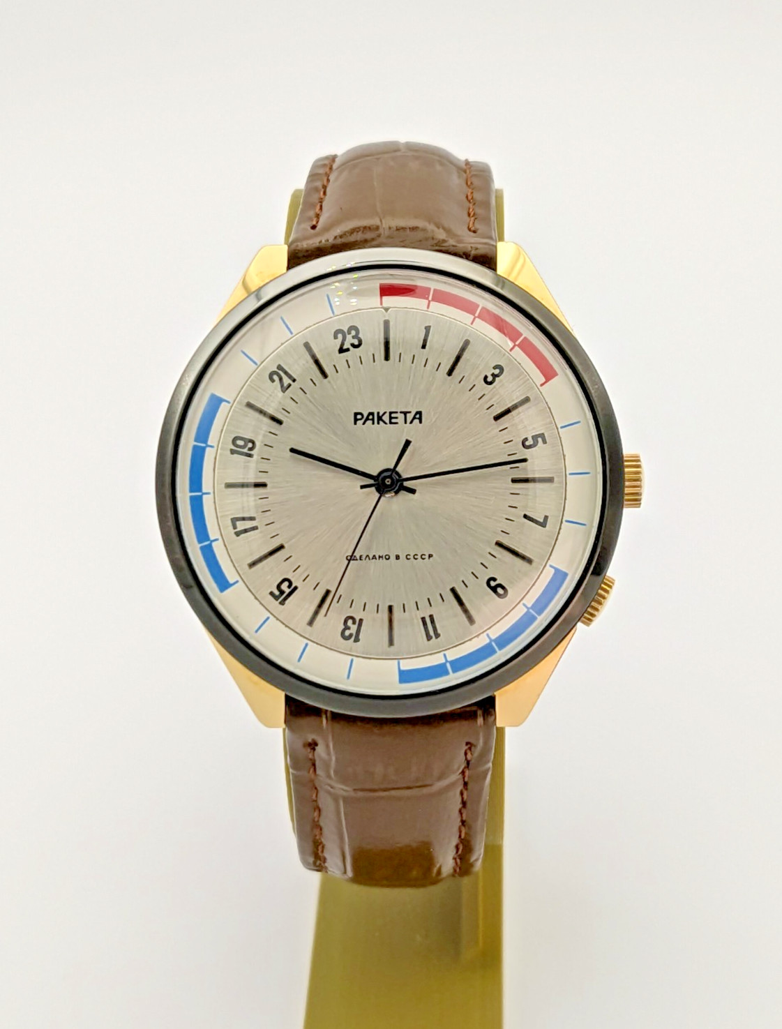 RARE Raketa 24 Hours USSR Soviet wristwatch Arctic Antarctica Polar Mechanical